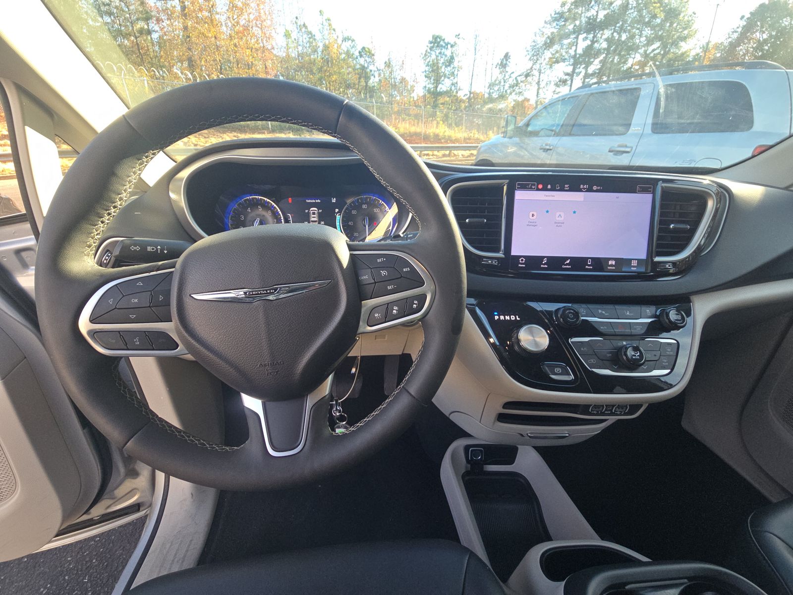 2024 Chrysler Pacifica Touring L FWD