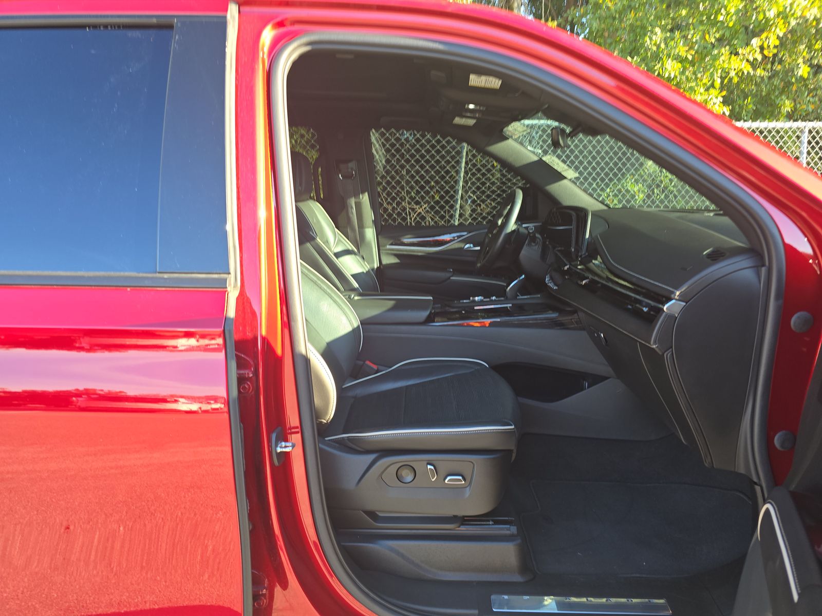 2022 Cadillac Escalade ESV Sport AWD