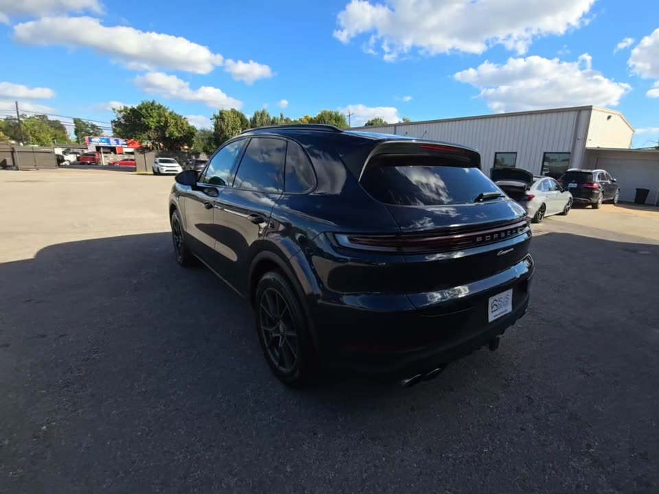 2024 Porsche Cayenne Base AWD