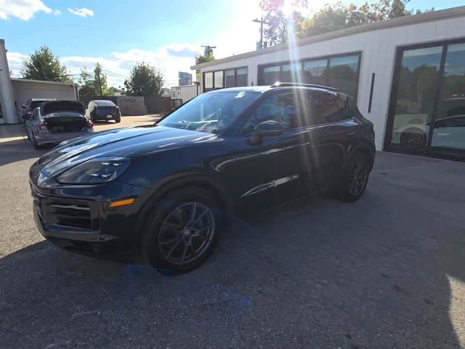 2024 Porsche Cayenne Base AWD