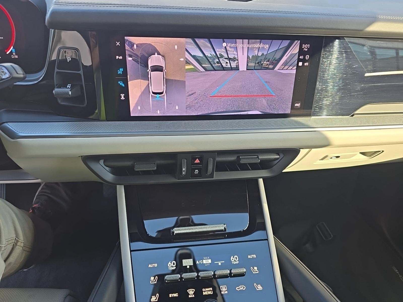 2024 Porsche Cayenne Base AWD