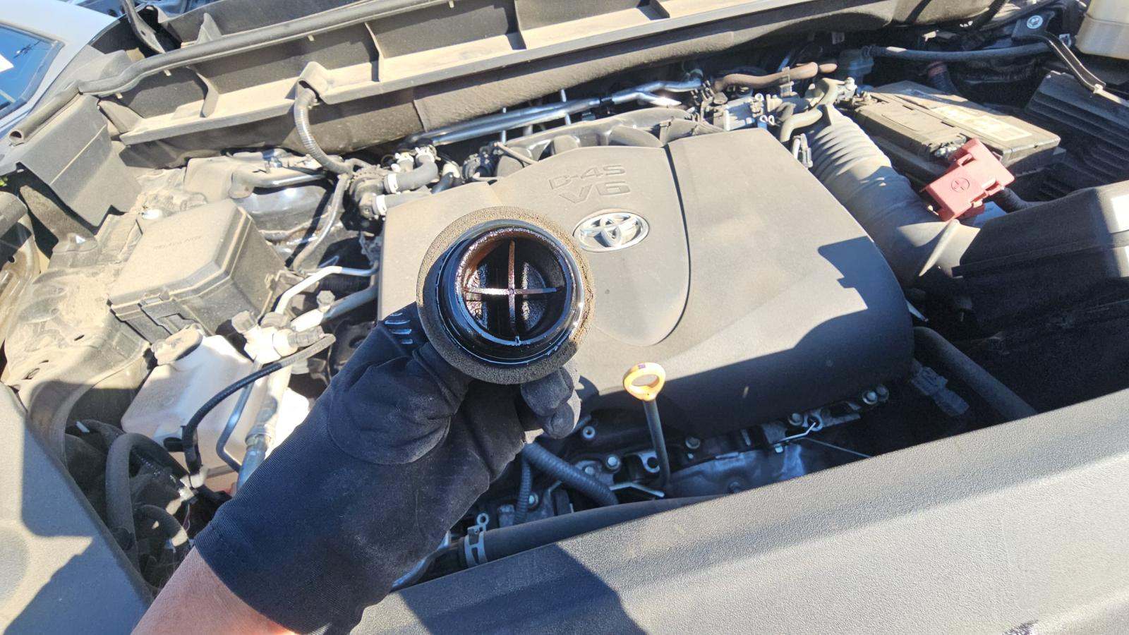 2022 Toyota Highlander XLE FWD