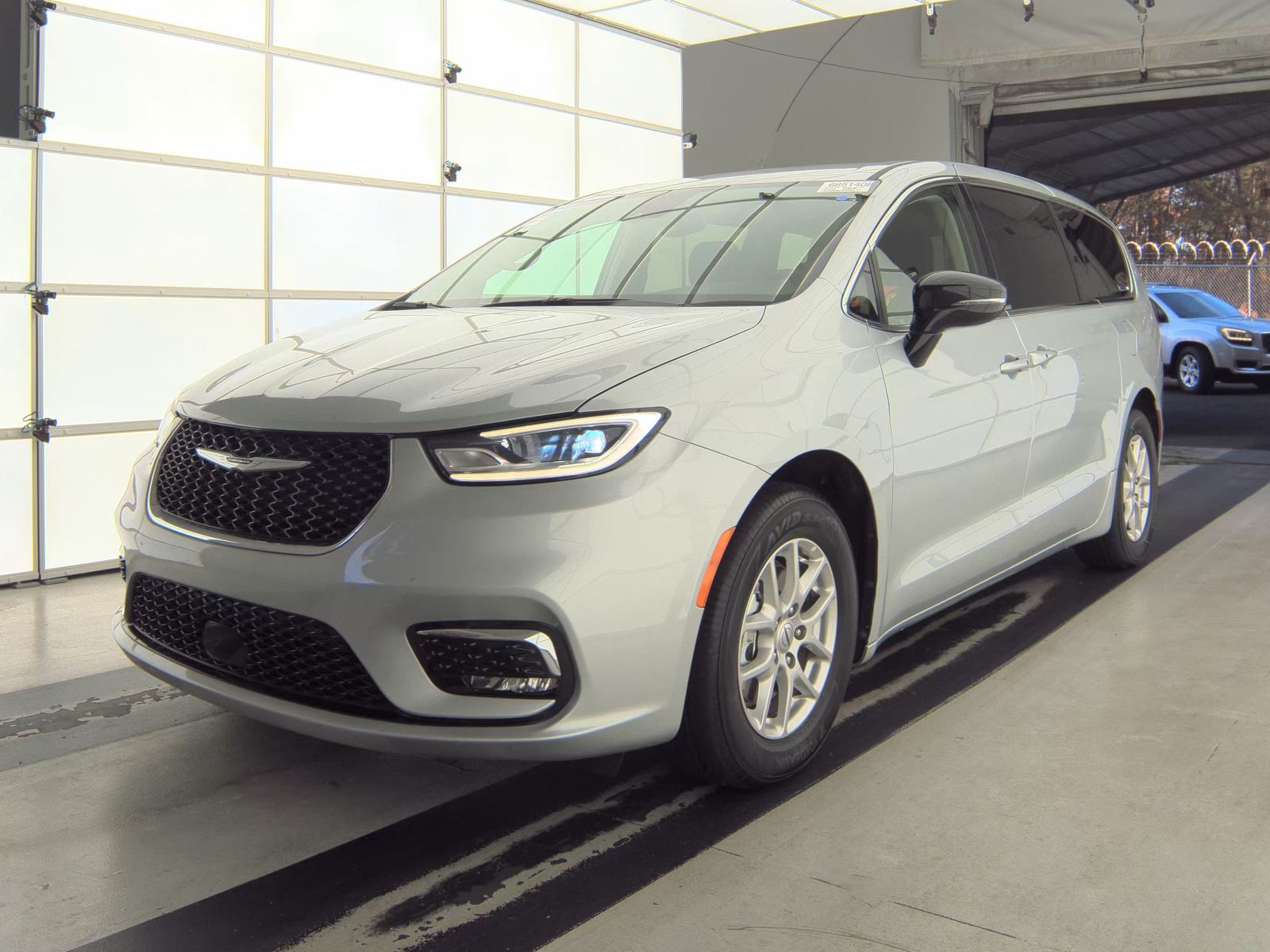 2024 Chrysler Pacifica Touring L FWD