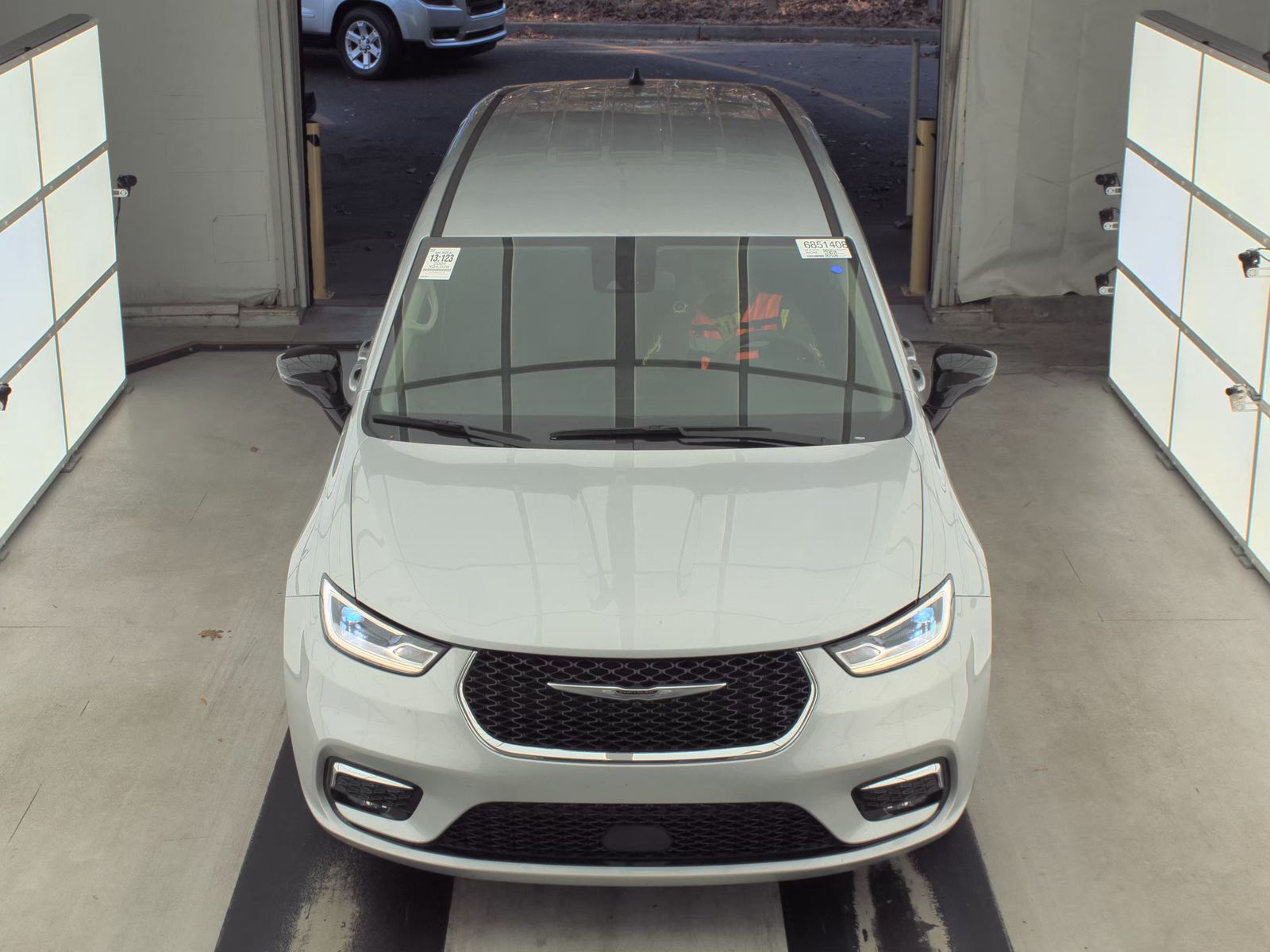 2024 Chrysler Pacifica Touring L FWD