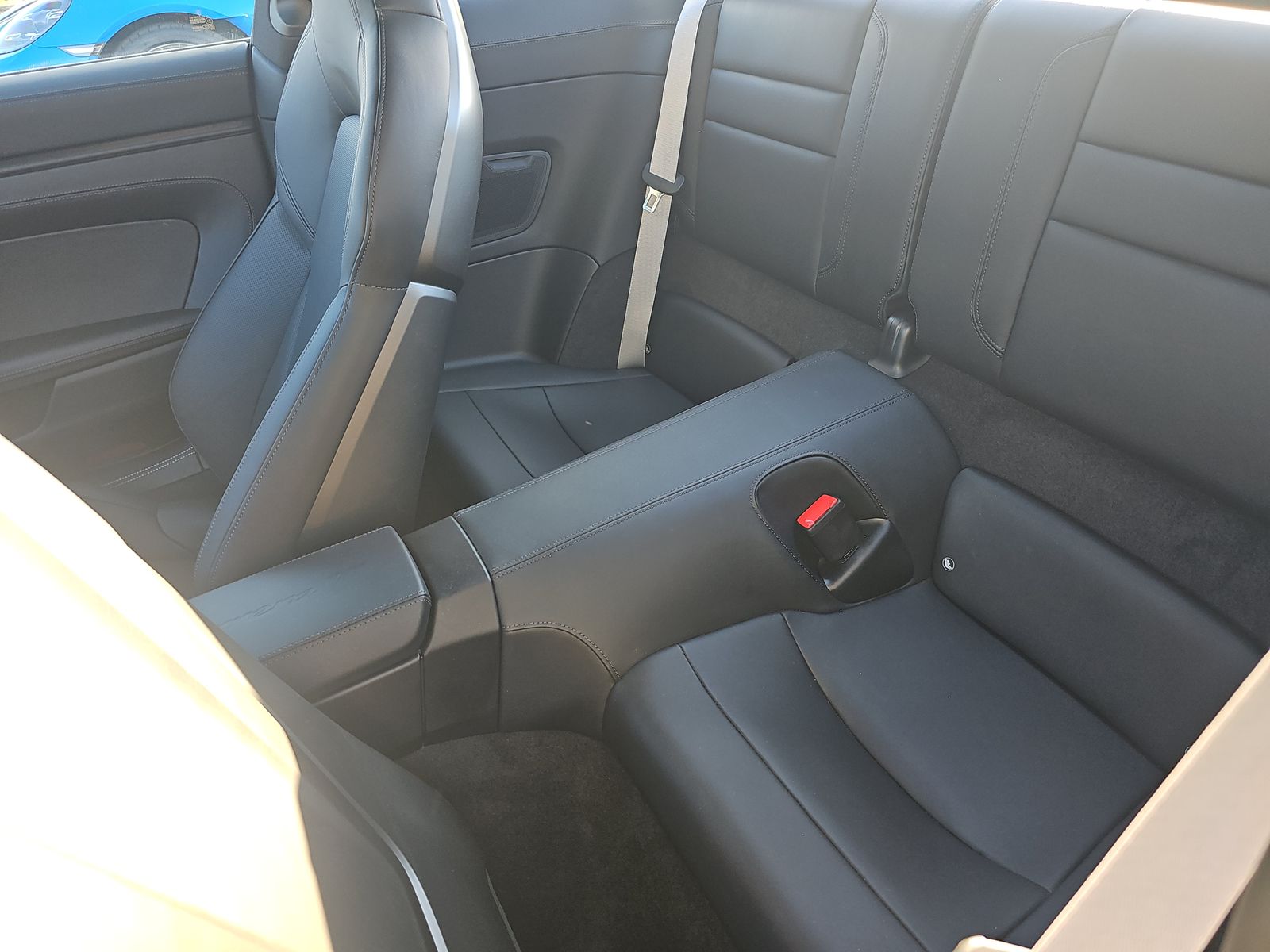 2025 Porsche 911 Carrera T RWD