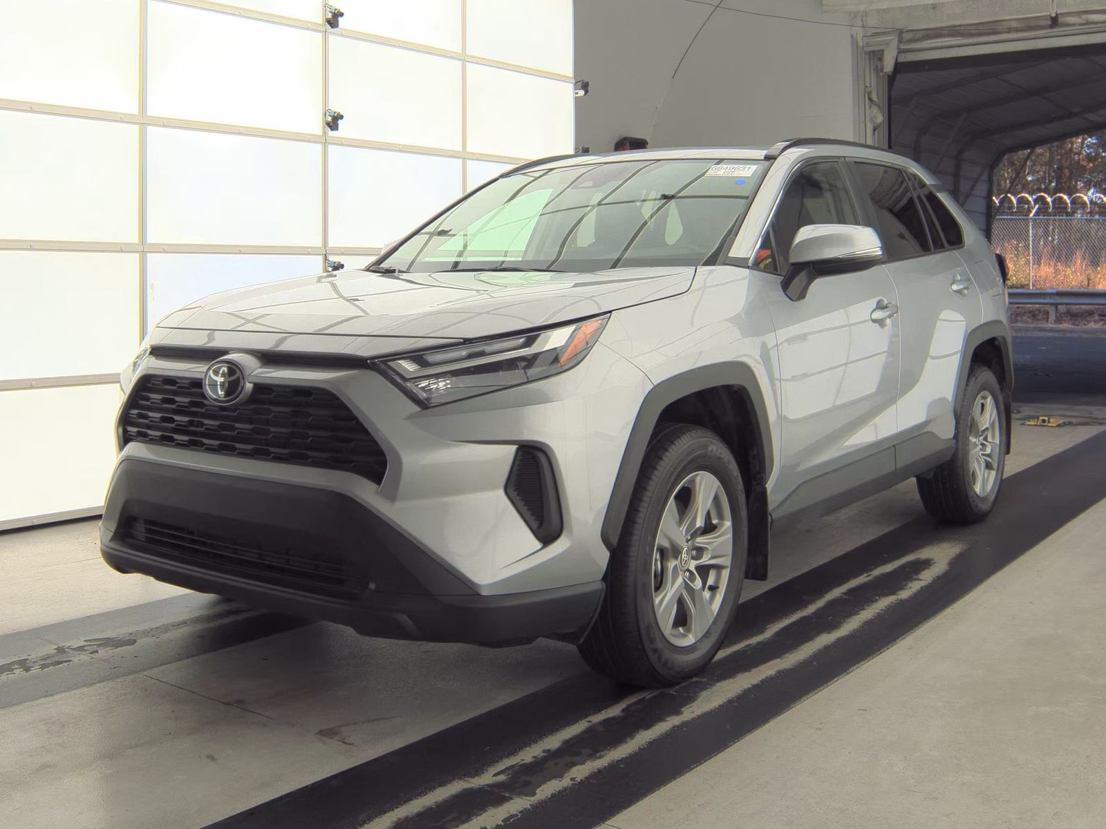 2024 Toyota RAV4 XLE FWD