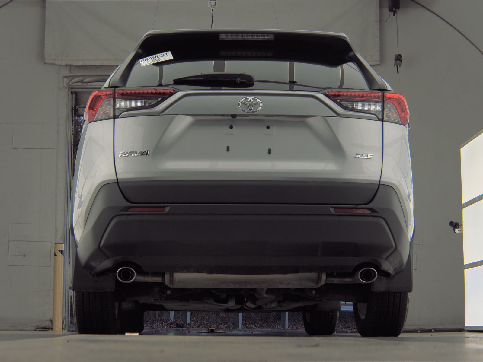 2024 Toyota RAV4 XLE FWD