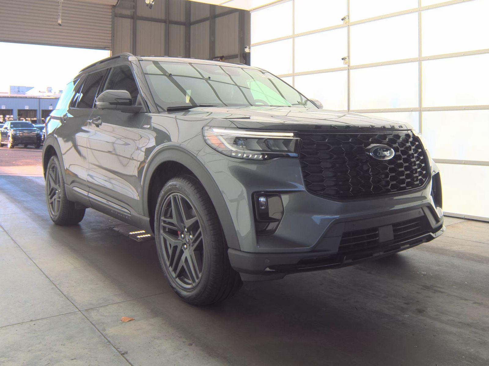 2025 Ford Explorer ST-Line AWD