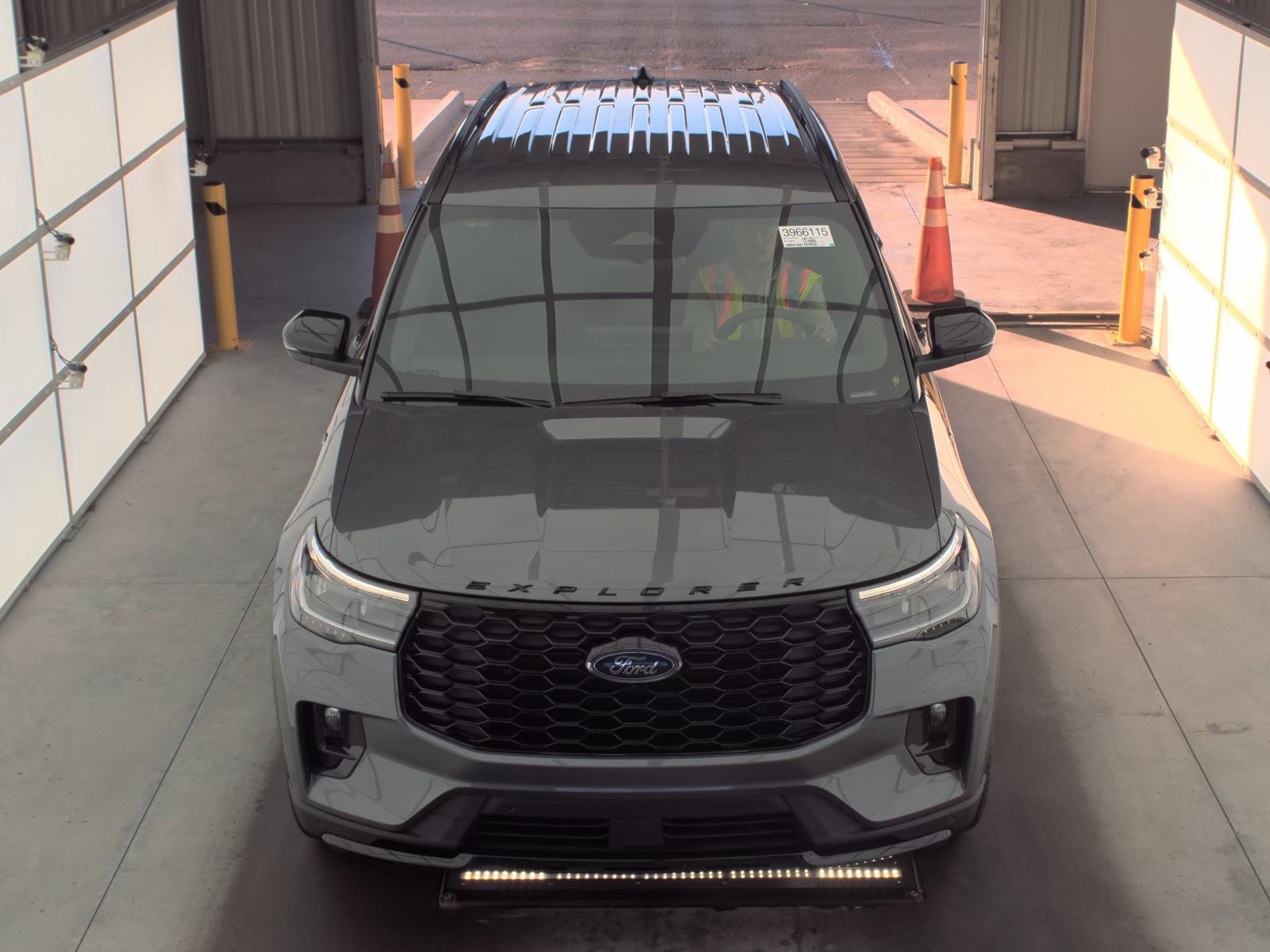 2025 Ford Explorer ST-Line AWD