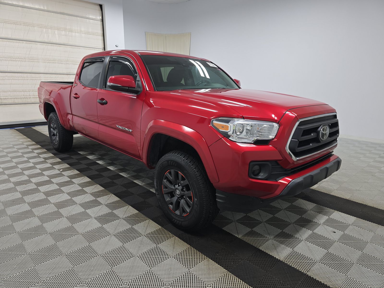 2022 Toyota Tacoma SR5 RWD