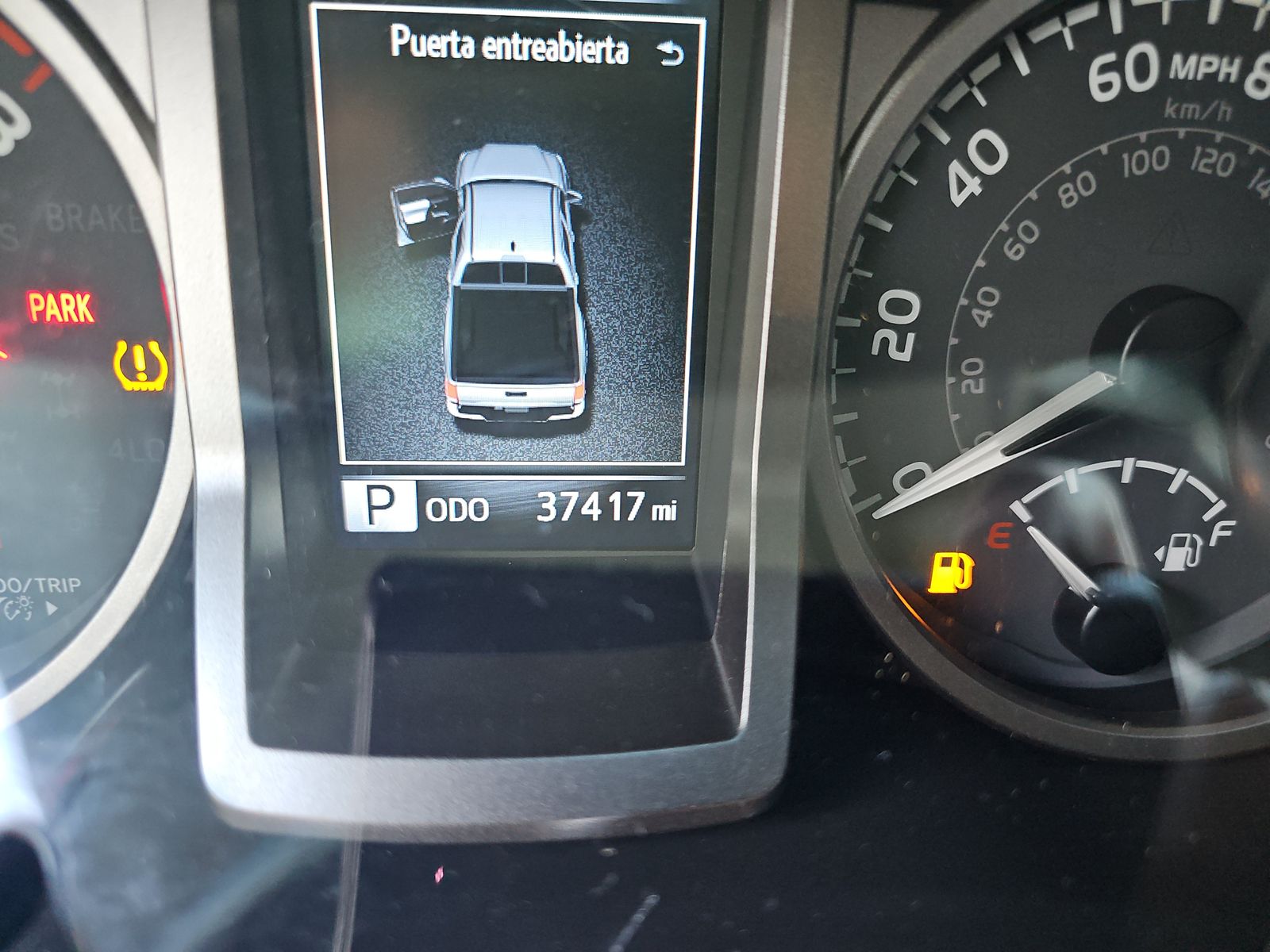 2022 Toyota Tacoma SR5 RWD