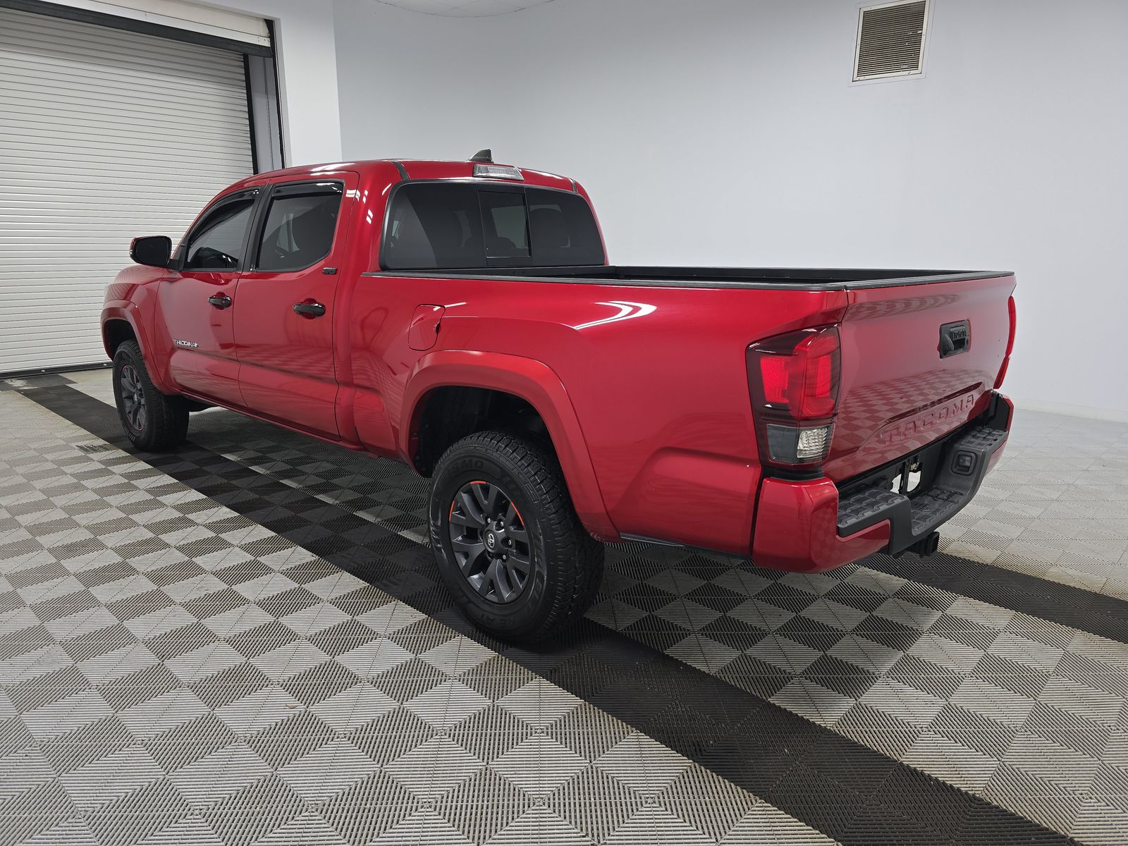 2022 Toyota Tacoma SR5 RWD