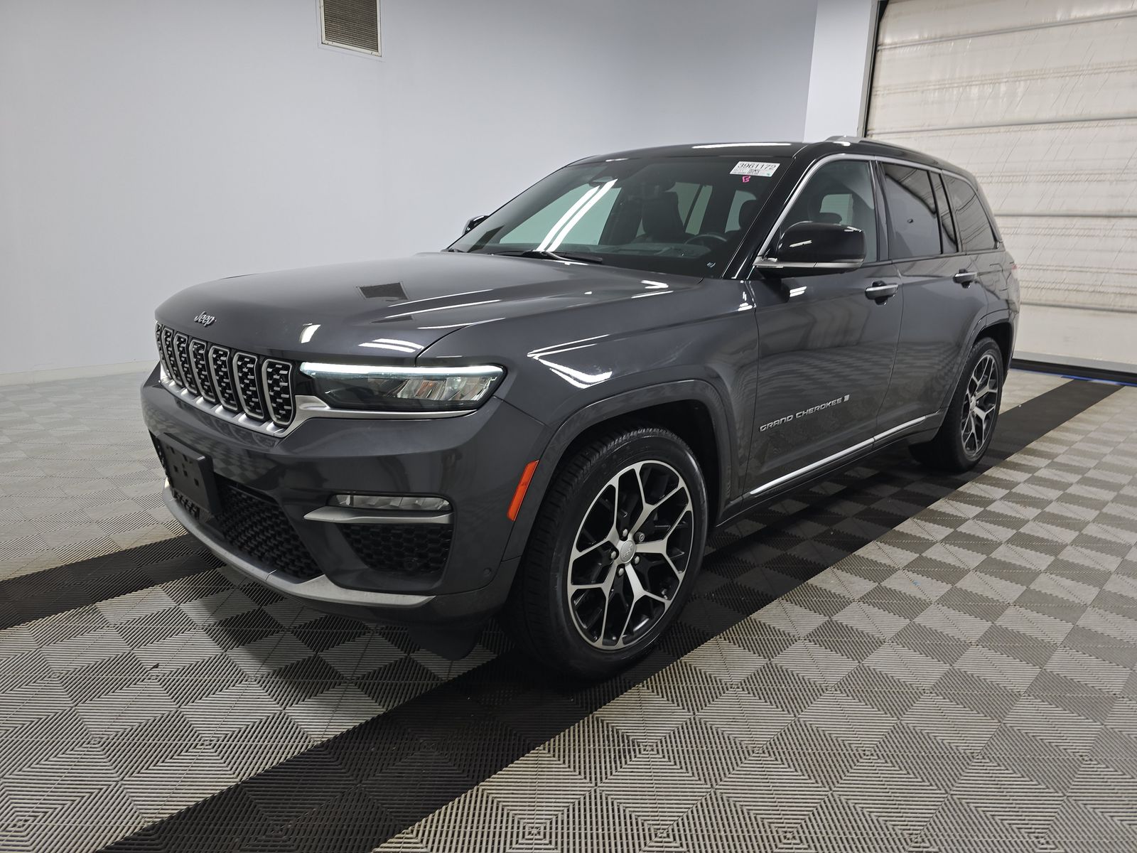 2022 Jeep Grand Cherokee Summit Reserve AWD