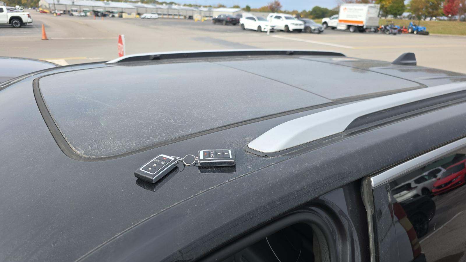 2022 Jeep Grand Cherokee Summit Reserve AWD