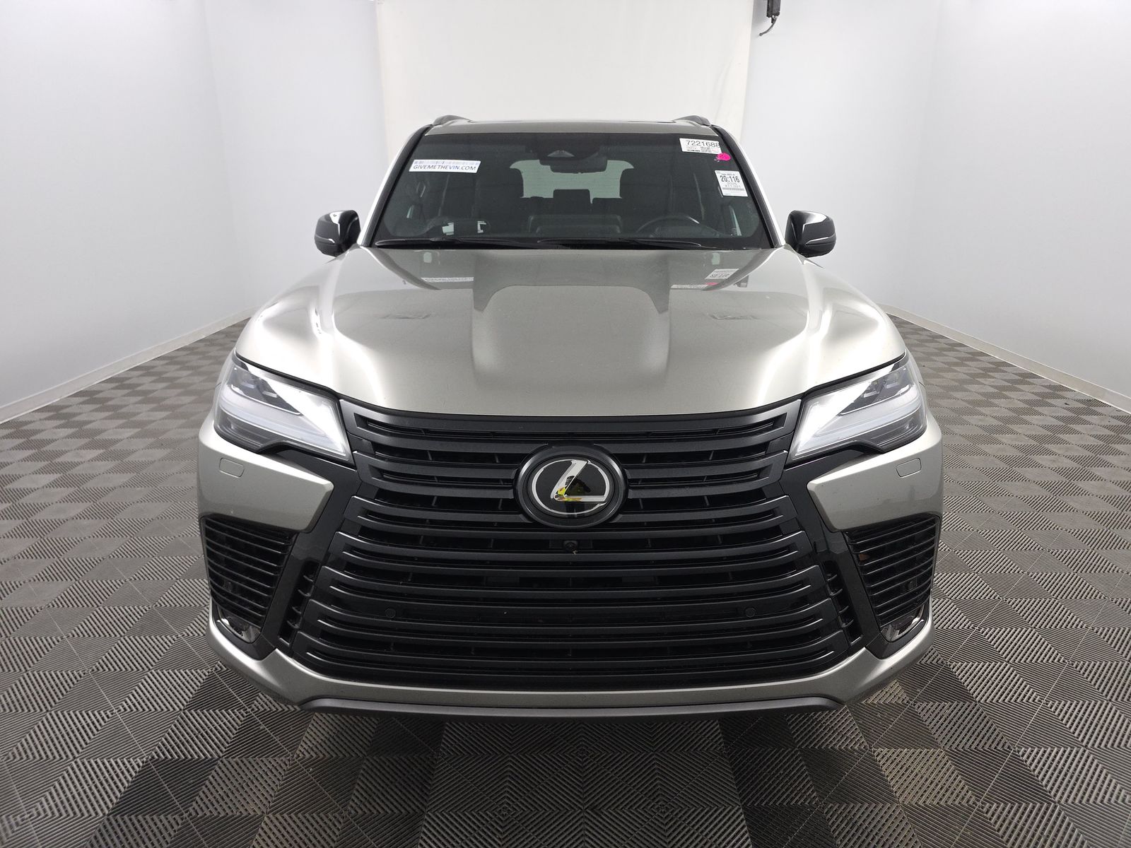 2025 Lexus LX LX 700h Luxury AWD