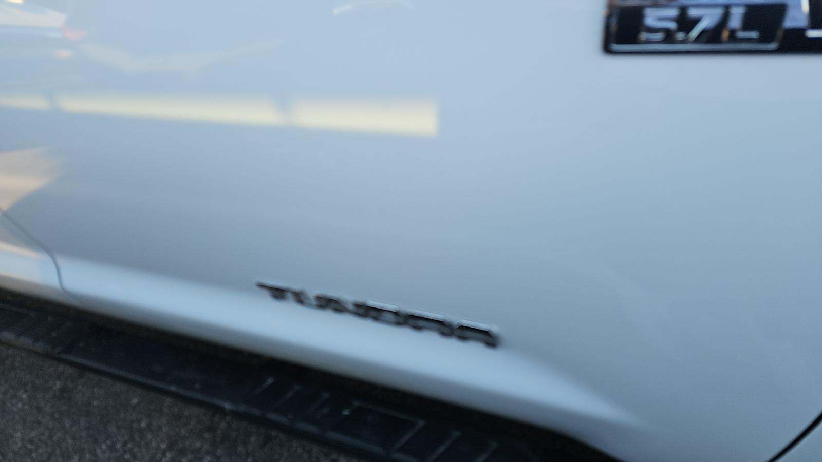 2017 Toyota Tundra SR5 RWD