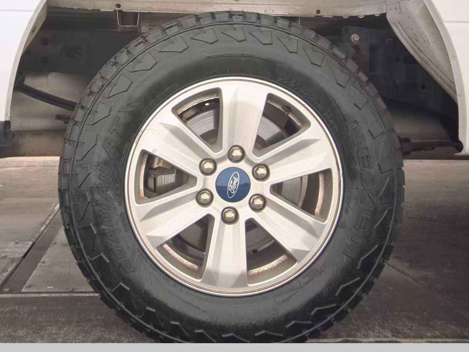 2019 Ford F-150 XLT RWD