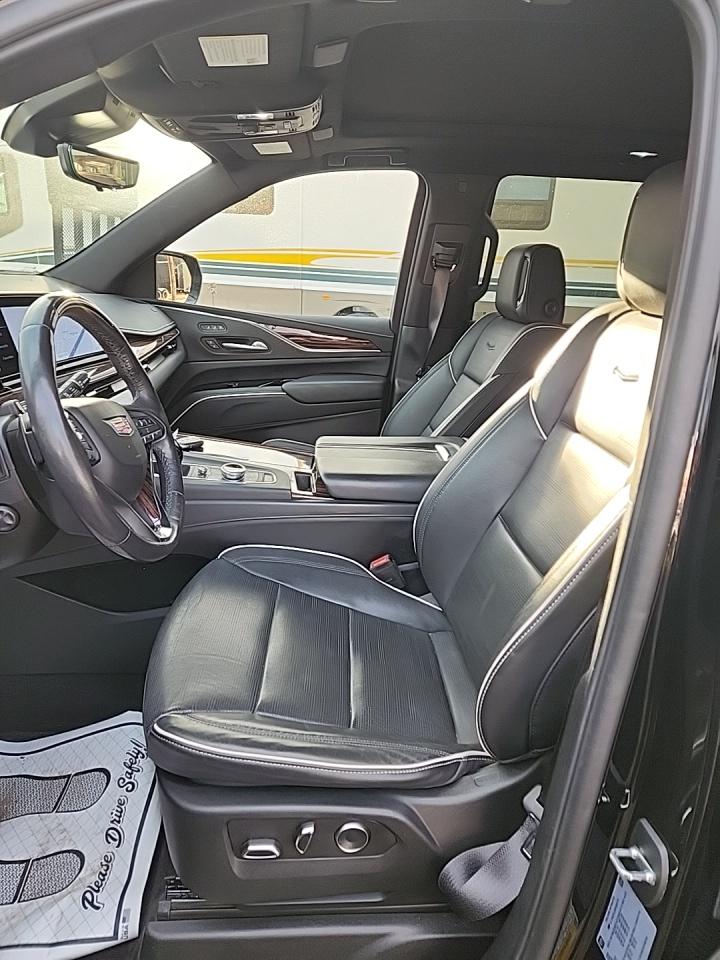 2023 Cadillac Escalade Premium Luxury AWD