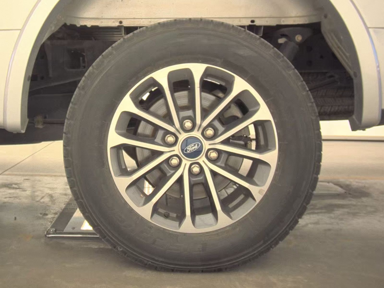 2019 Ford F-150 XLT RWD