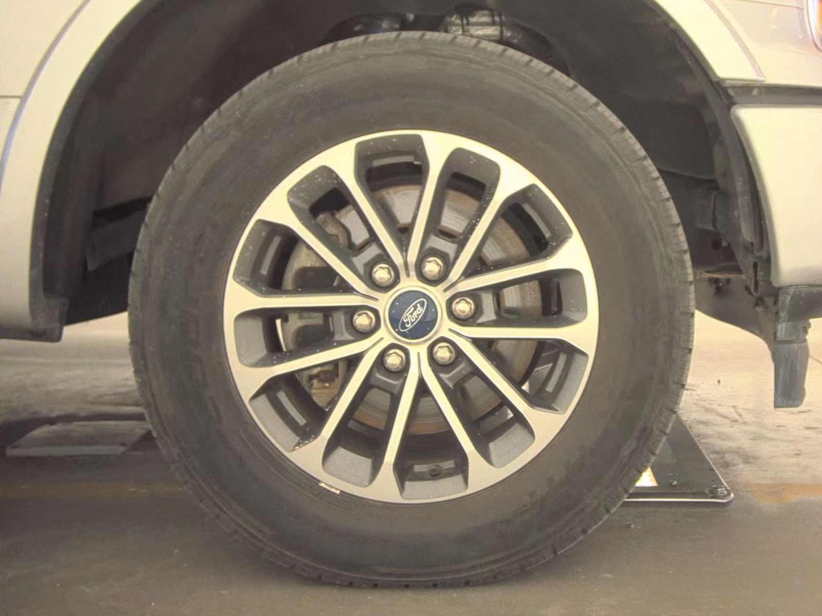 2019 Ford F-150 XLT RWD