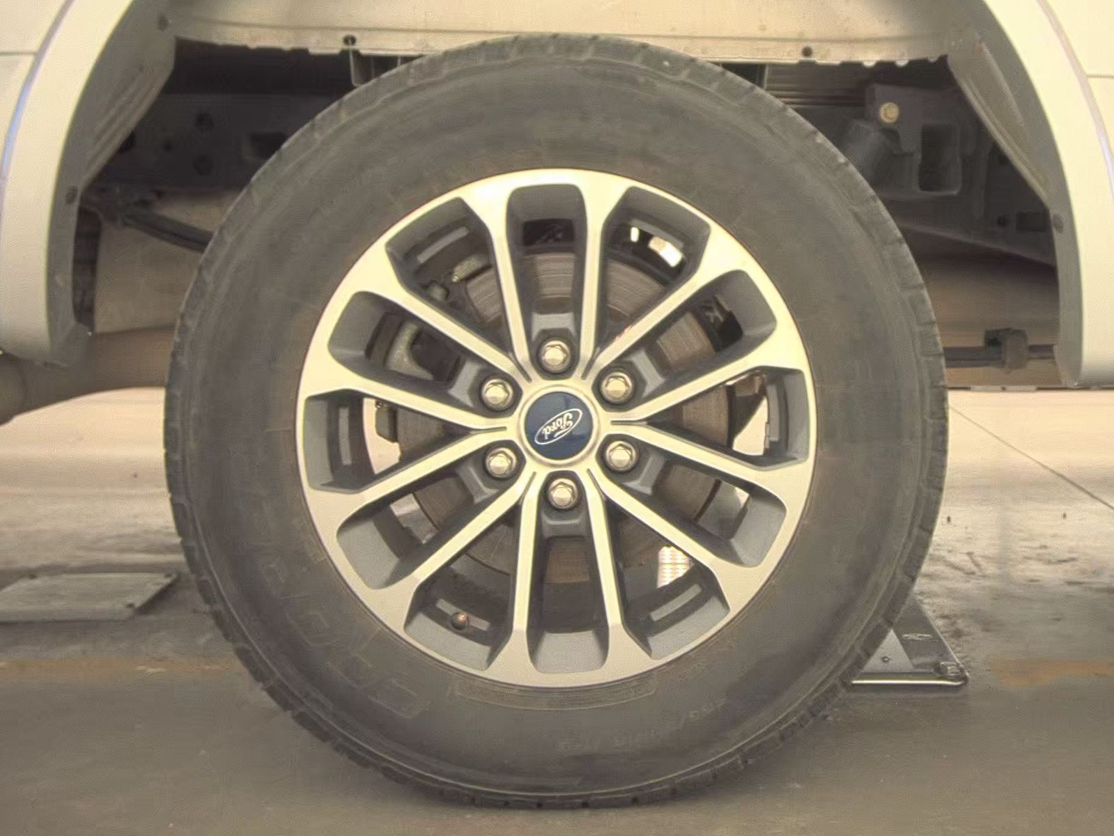 2019 Ford F-150 XLT RWD