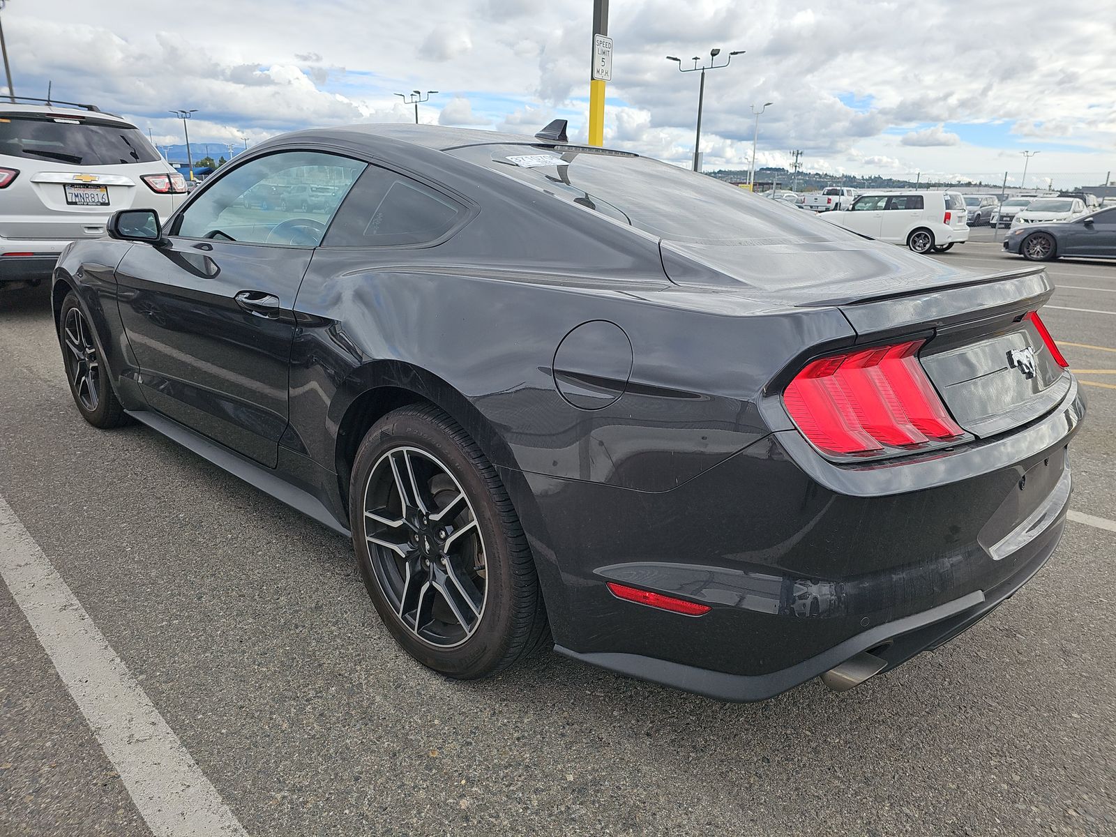 2022 Ford Mustang EcoBoost Premium RWD