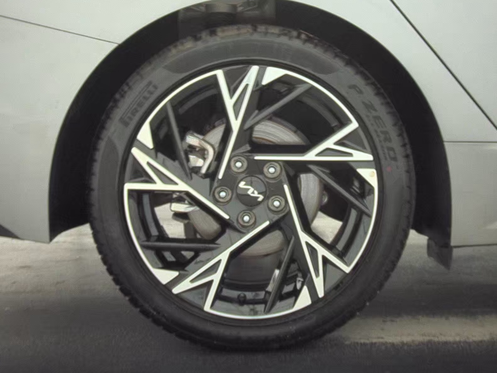 2025 Kia K5 GT-Line AWD