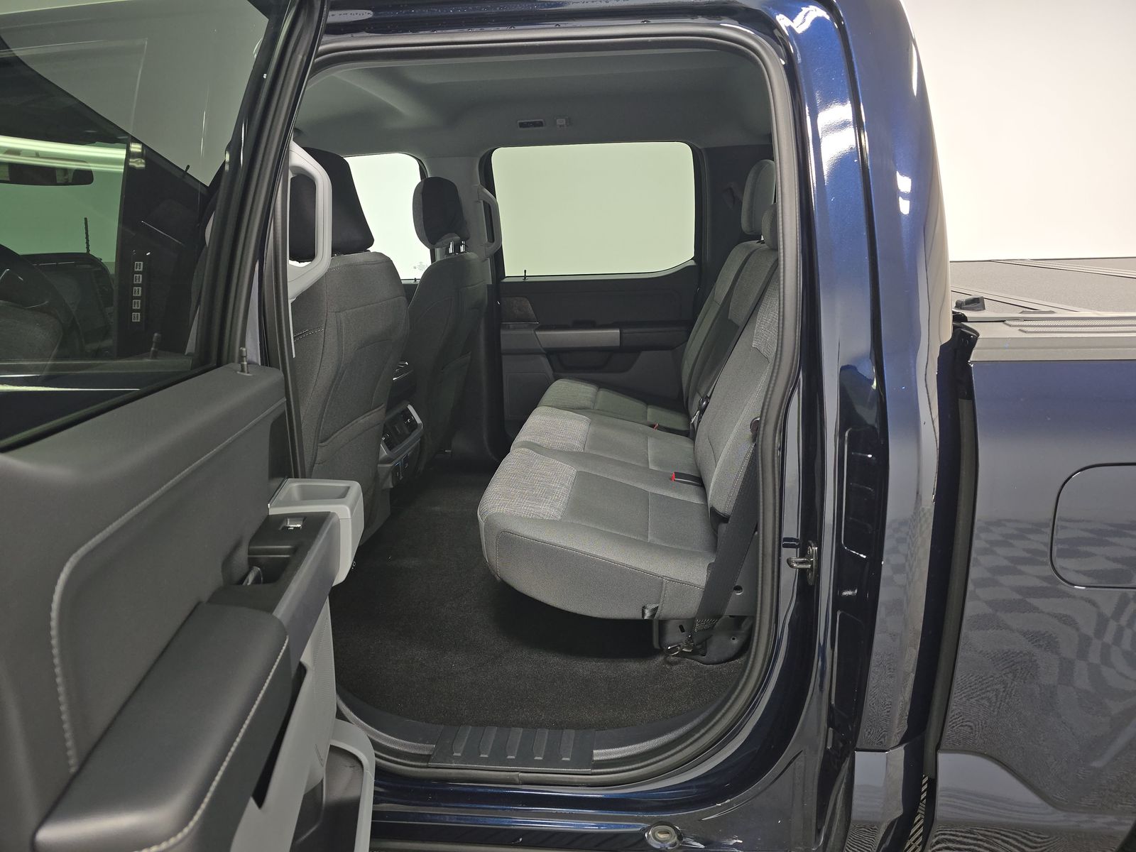 2023 Ford F-150 XLT RWD