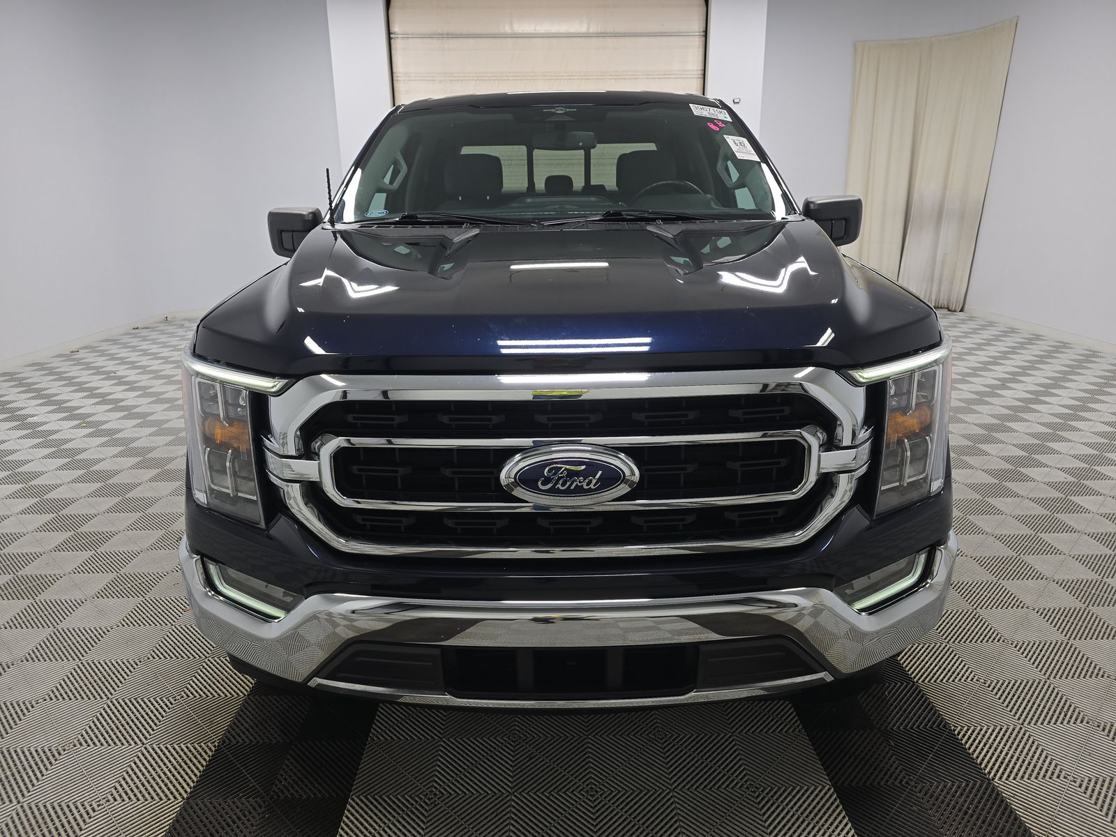 2023 Ford F-150 XLT RWD