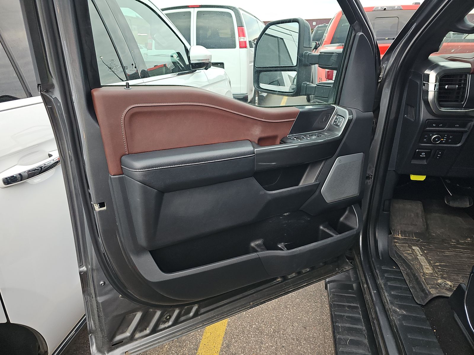 2023 Ford F-150 Hybrid Lariat AWD