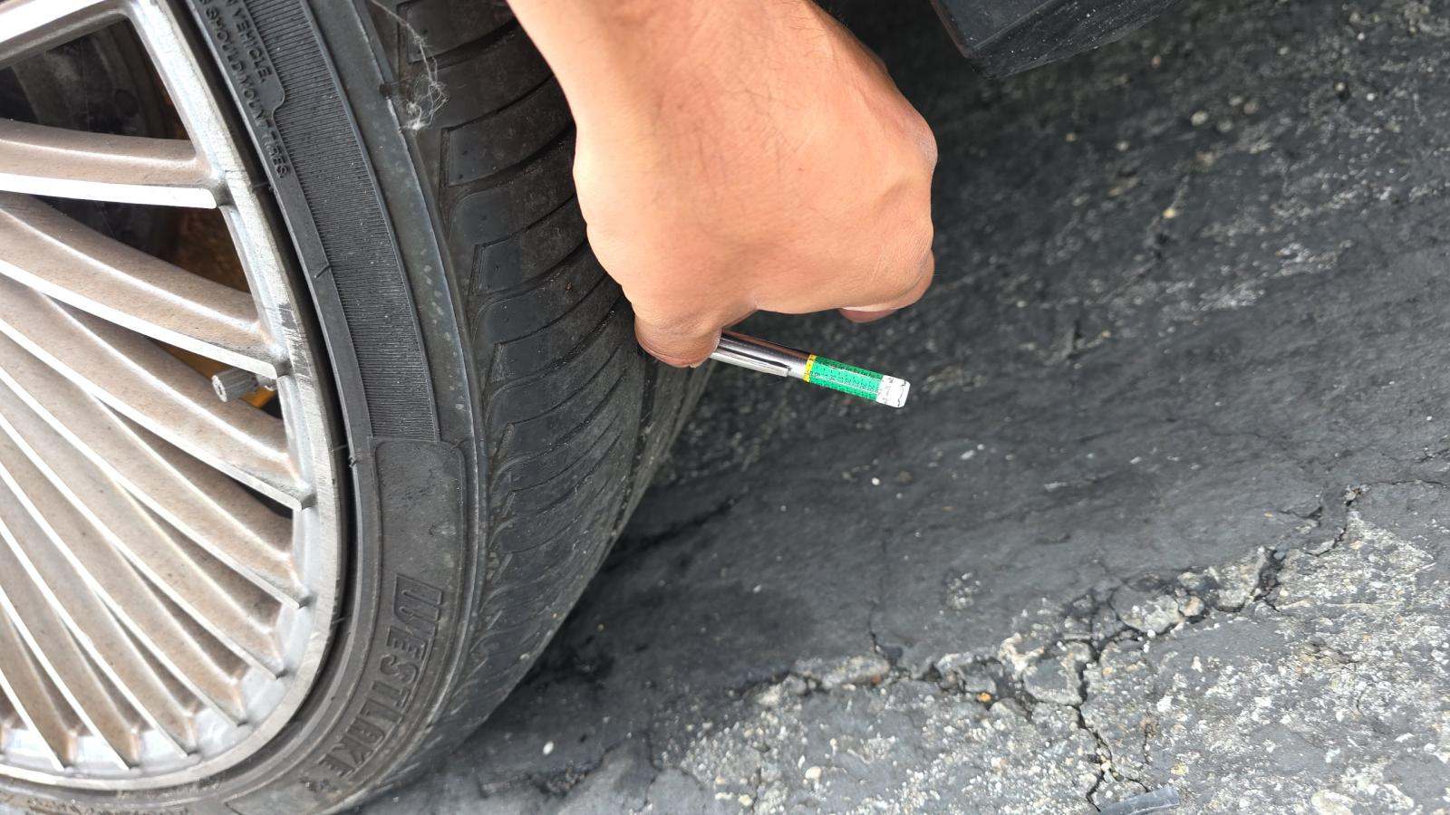 2024 BMW 7 Series 760i xDrive AWD