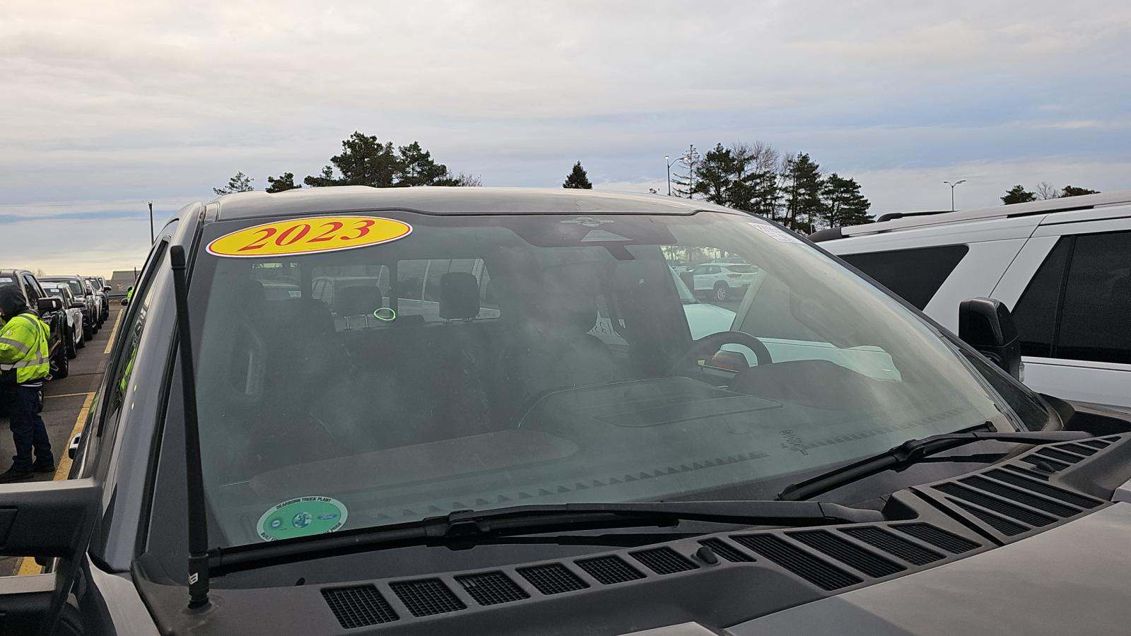 2023 Ford F-150 Hybrid Lariat AWD