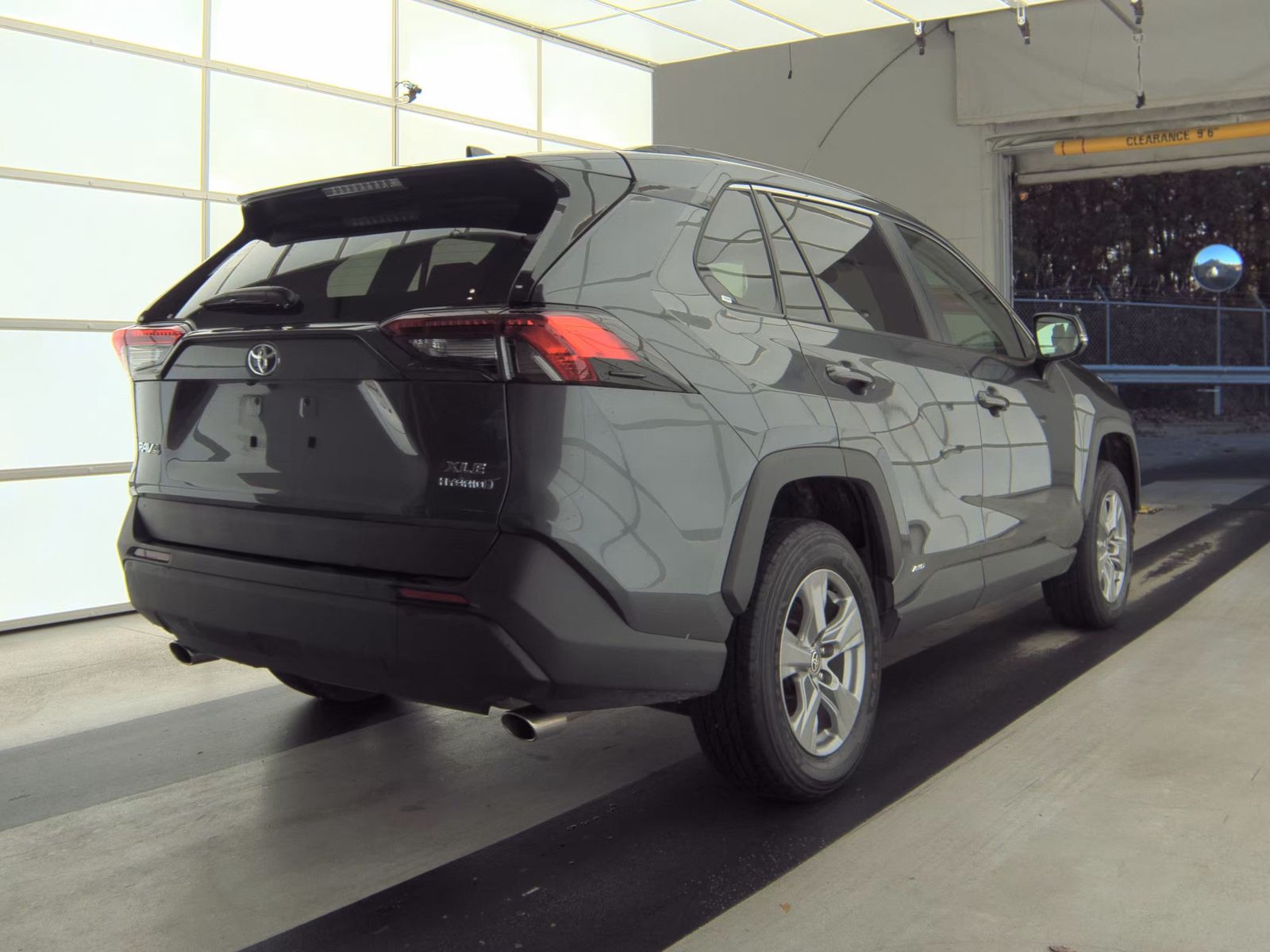 2024 Toyota RAV4 Hybrid XLE AWD