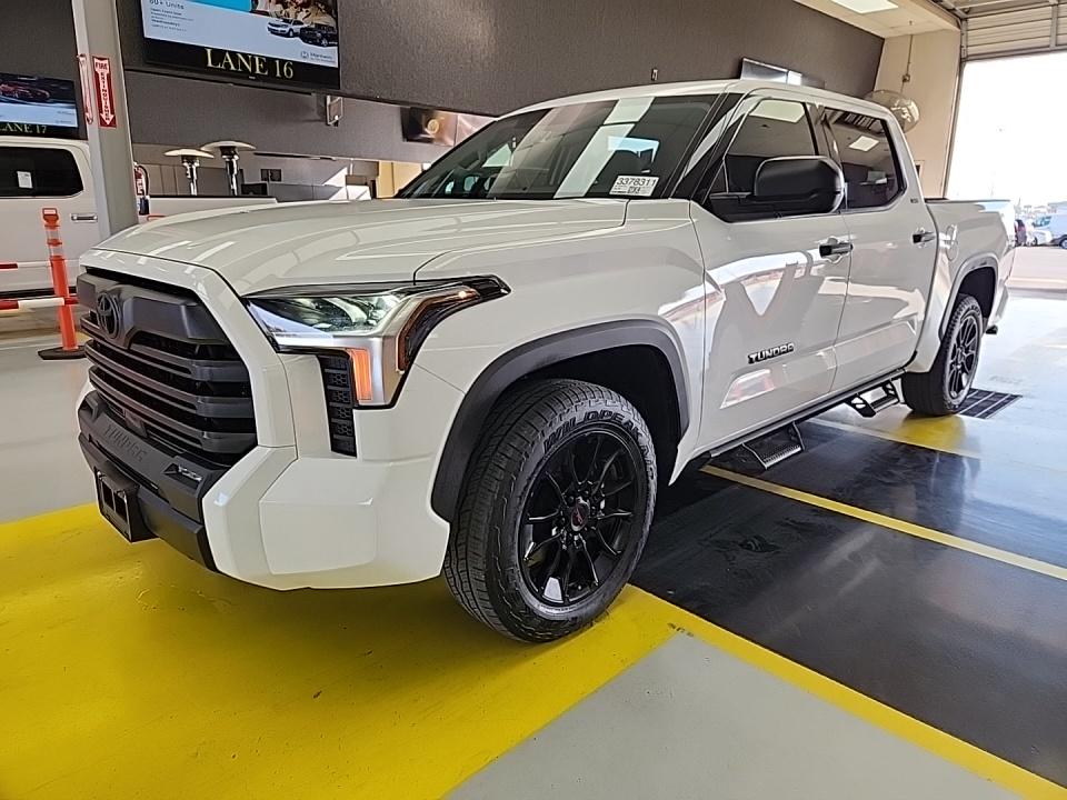 2023 Toyota Tundra SR5 RWD