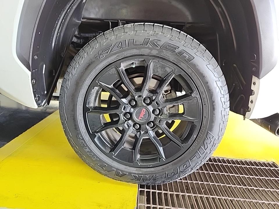 2023 Toyota Tundra SR5 RWD