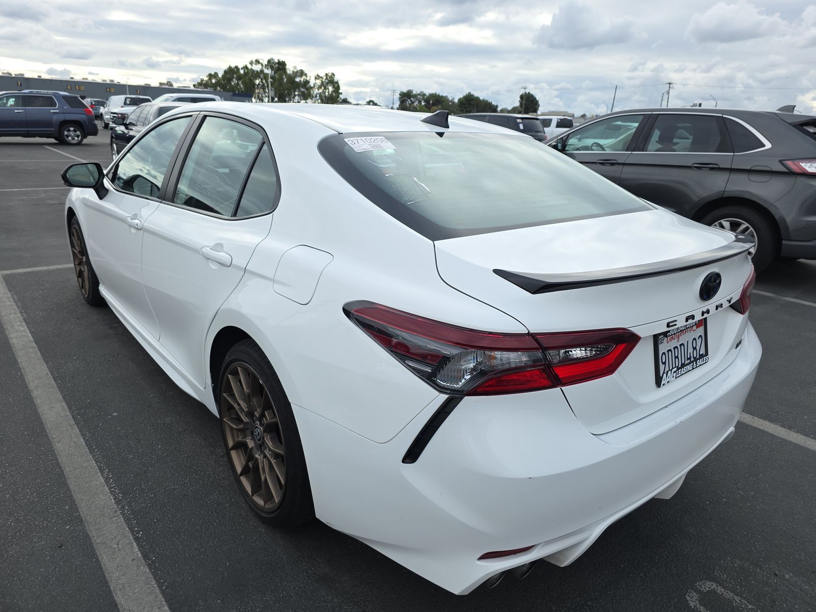 2023 Toyota Camry Hybrid SE Nightshade FWD