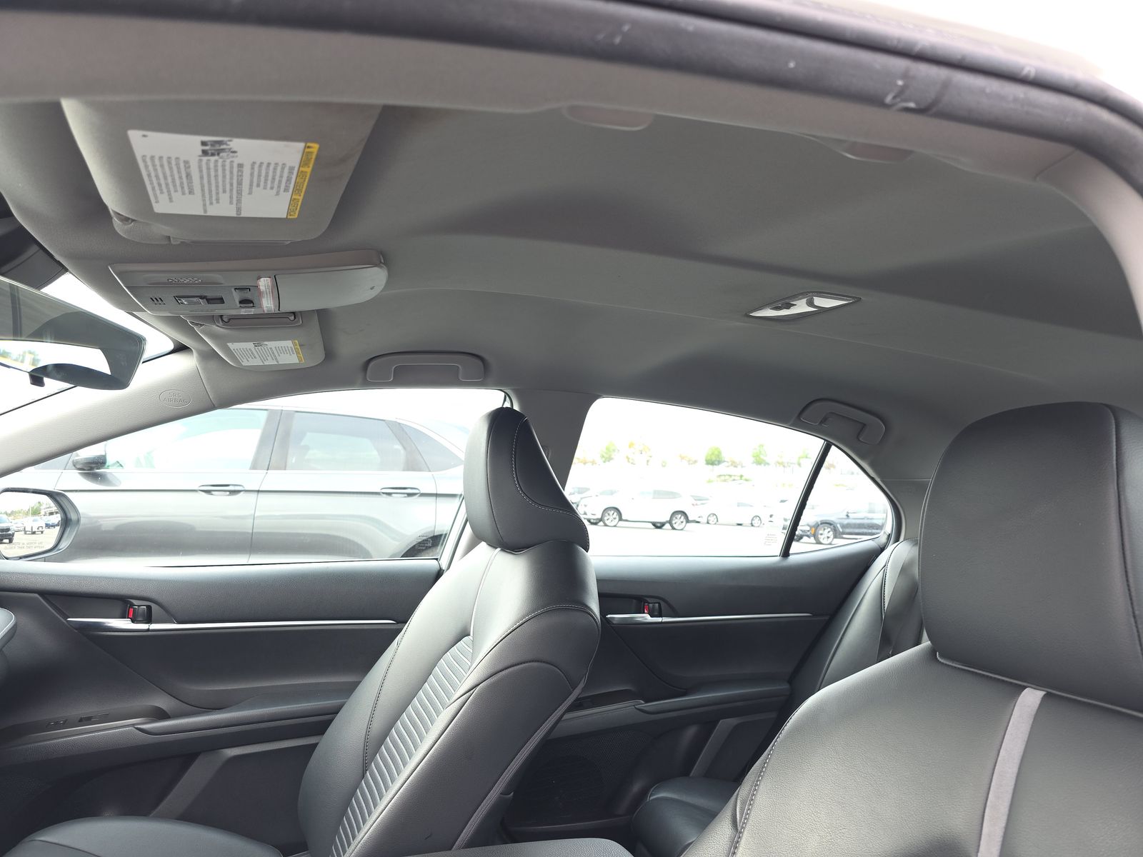 2023 Toyota Camry Hybrid SE Nightshade FWD