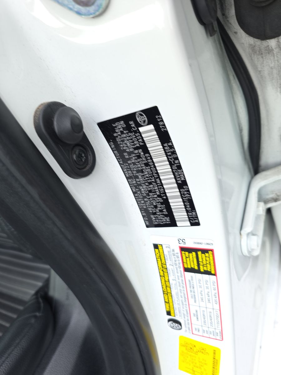 2023 Toyota Camry Hybrid SE Nightshade FWD