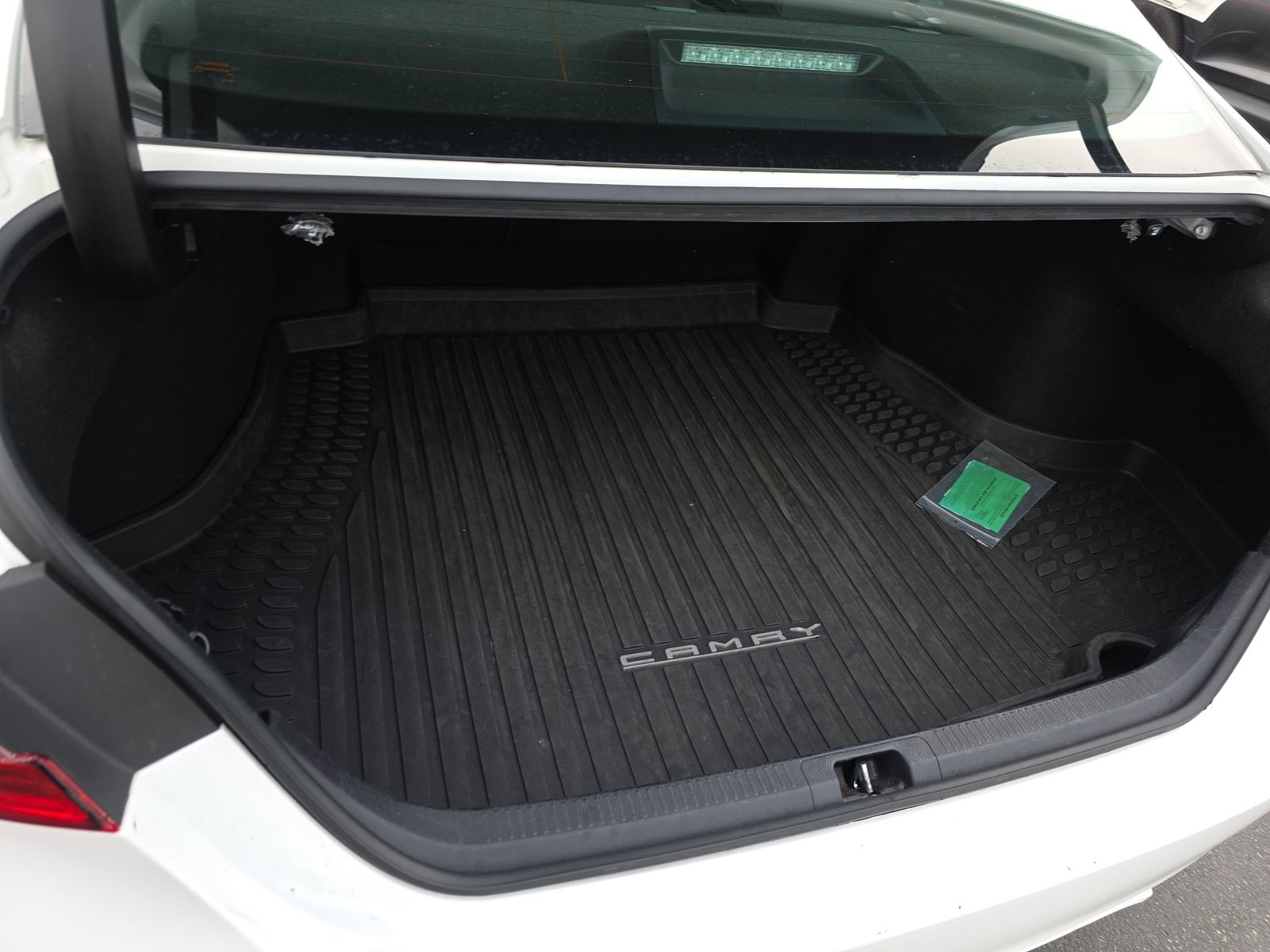 2023 Toyota Camry Hybrid SE Nightshade FWD