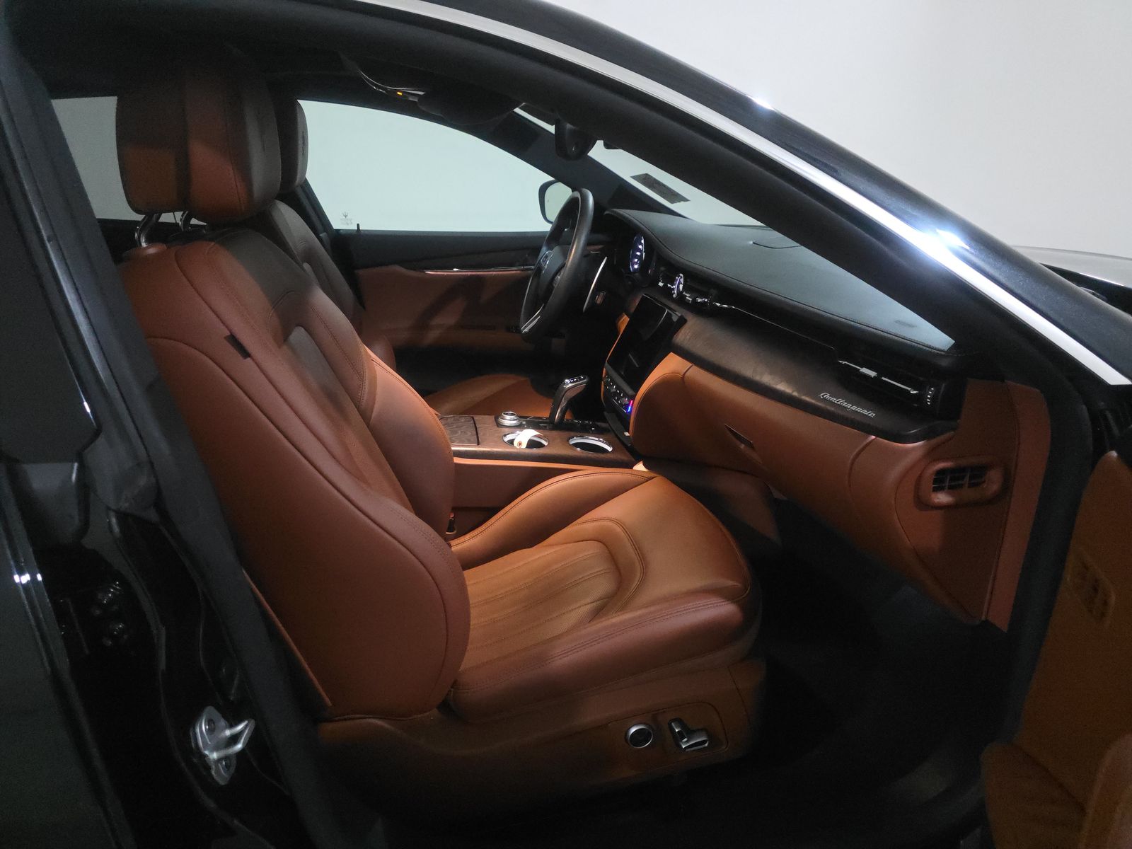 2022 Maserati Quattroporte Modena RWD