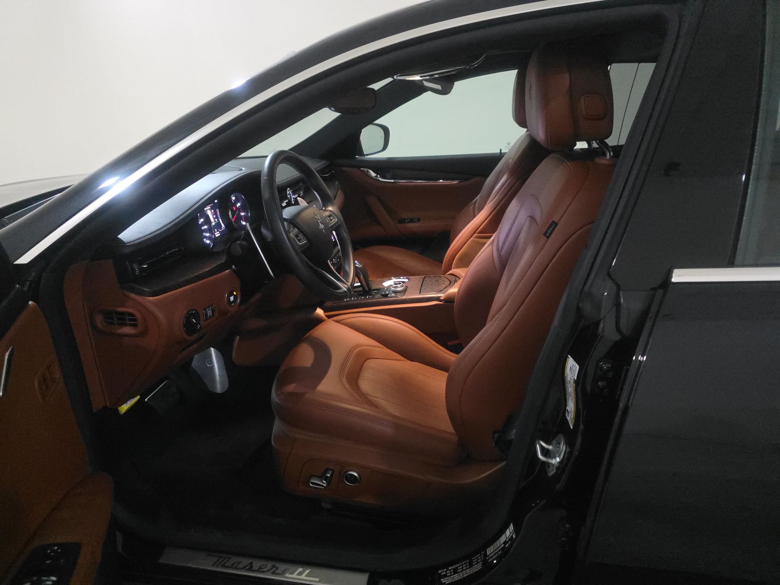 2022 Maserati Quattroporte Modena RWD