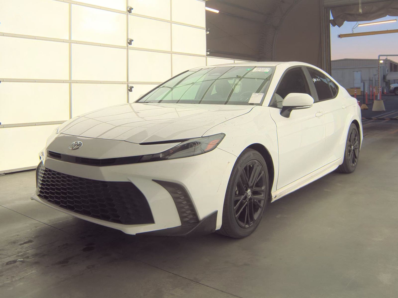 2025 Toyota Camry SE FWD