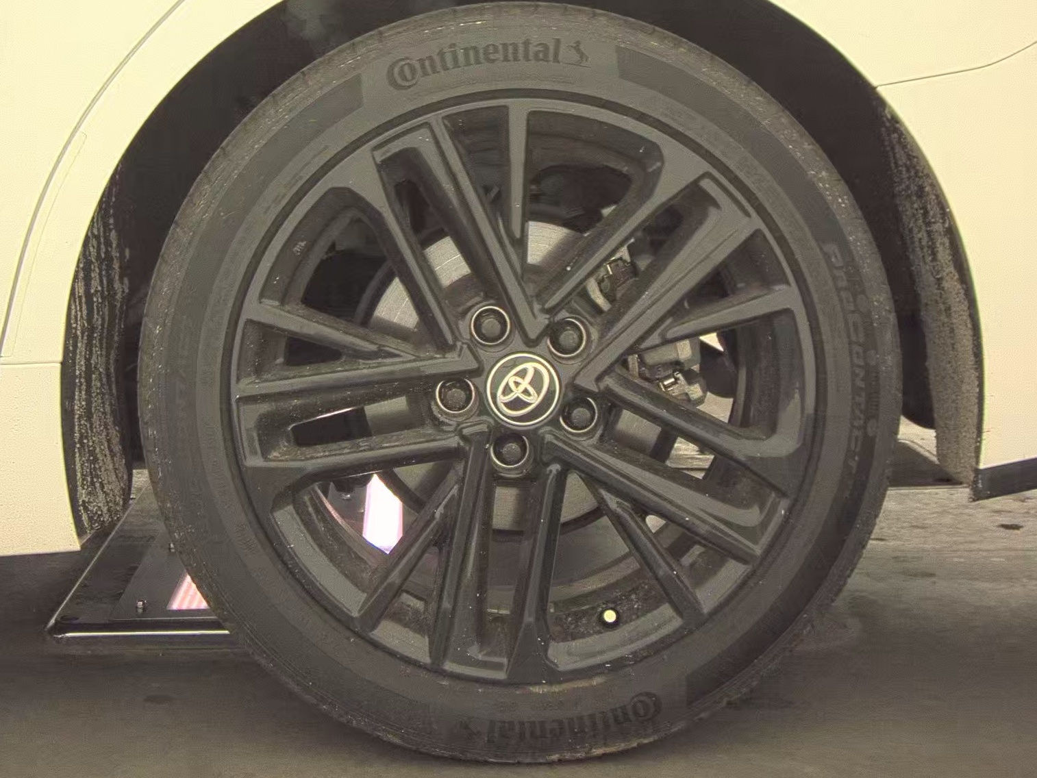 2025 Toyota Camry SE FWD