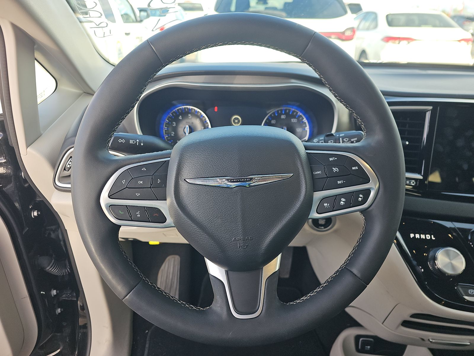 2024 Chrysler Pacifica Touring L FWD