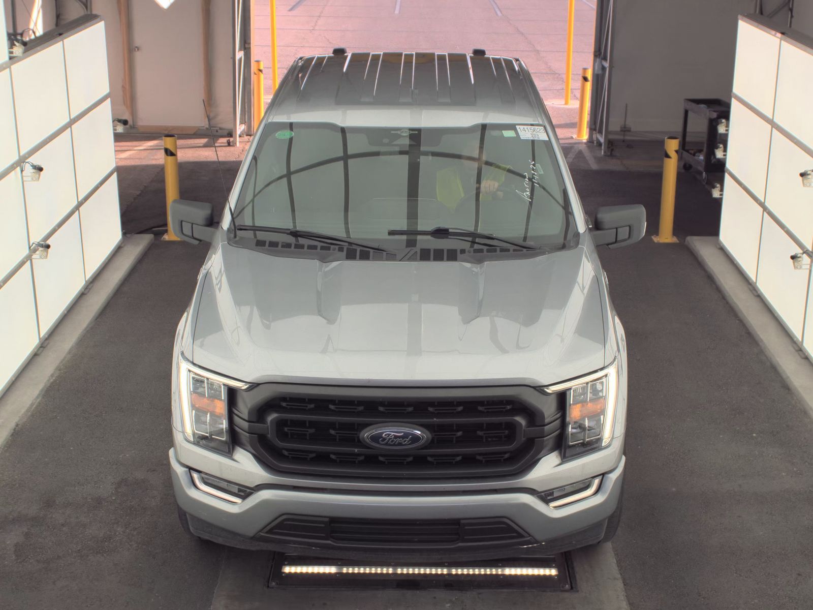 2023 Ford F-150 XLT RWD