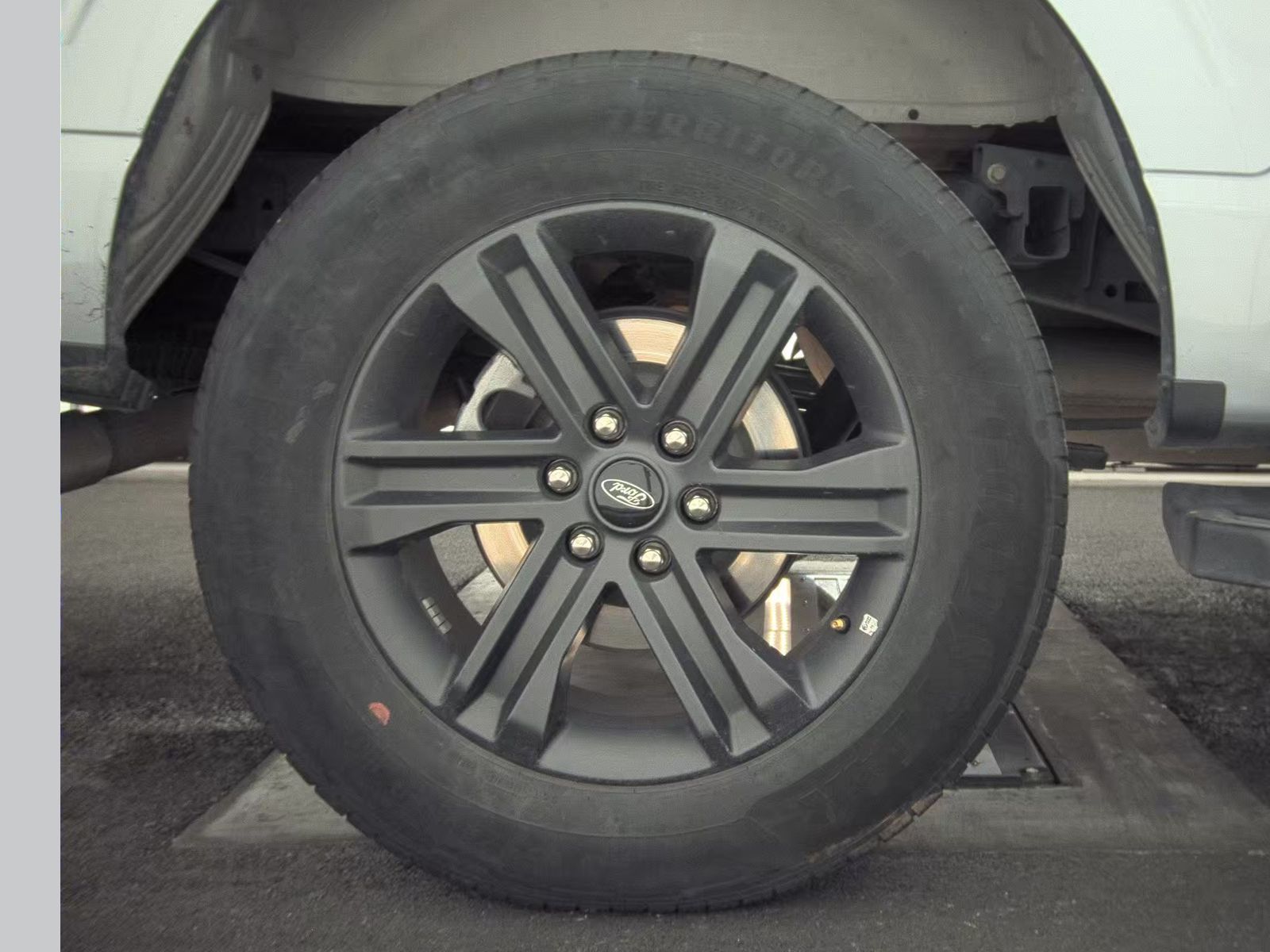 2023 Ford F-150 XLT RWD