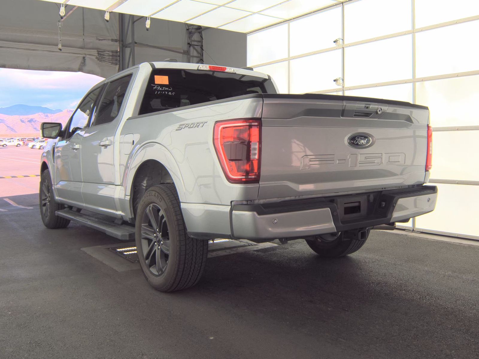2023 Ford F-150 XLT RWD