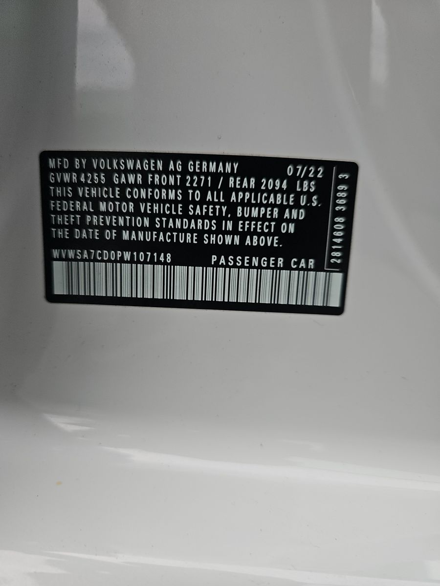 2023 Volkswagen Golf GTI 2.0T SE FWD