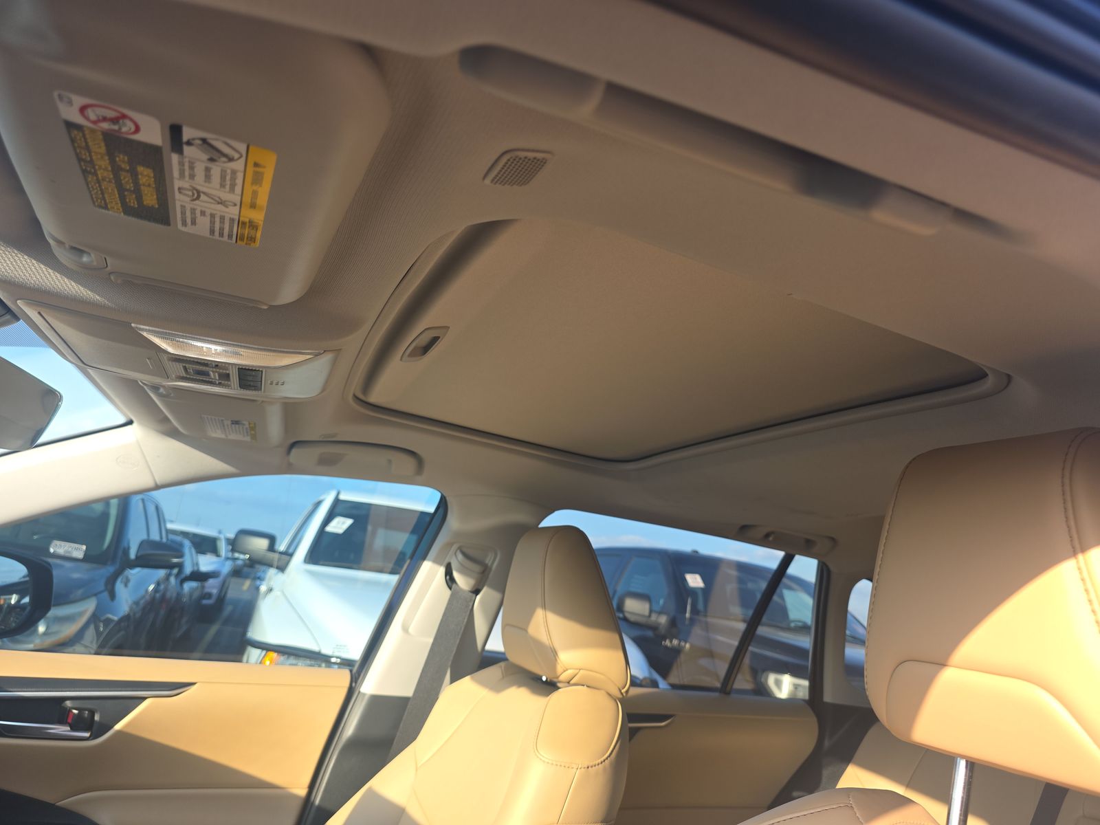 2025 Toyota RAV4 XLE Premium FWD