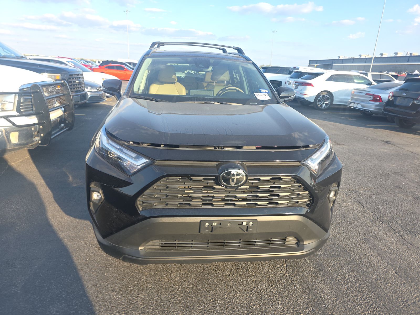 2025 Toyota RAV4 XLE Premium FWD